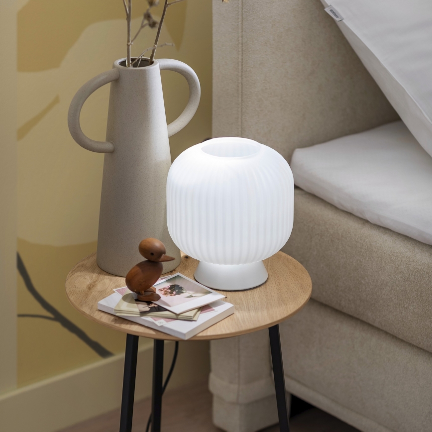 Schöner Wohnen 13573-16 - pöytävalaisin NAMI 1xE27/25W/230V valkoinen