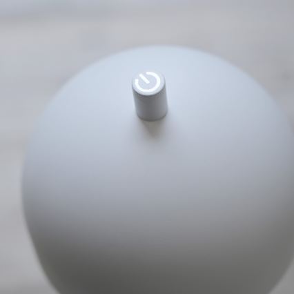 Schöner Wohnen 19244-16 - himmennettävä kosketusohjattu ladattava ulkokäyttöinen pöytälamppu BELLIS LED/2,5W/5V 2600 mAh IP54 valkoinen