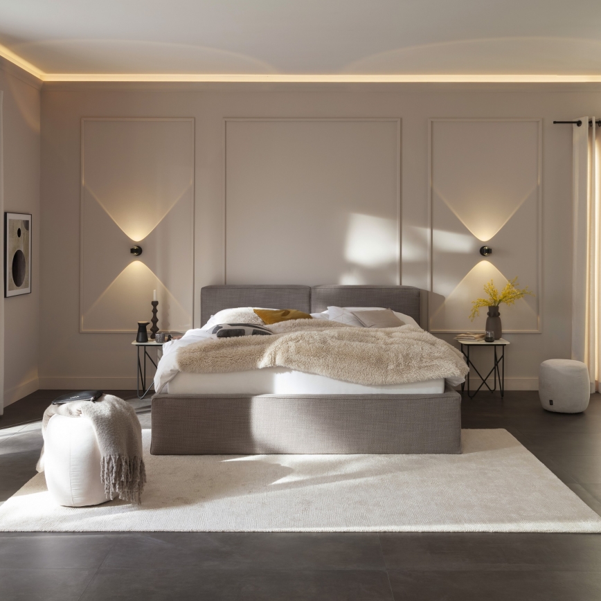 Schöner Wohnen 19331-18 - LED-seinävalaisin CHIA 2xLED/2W/230V musta