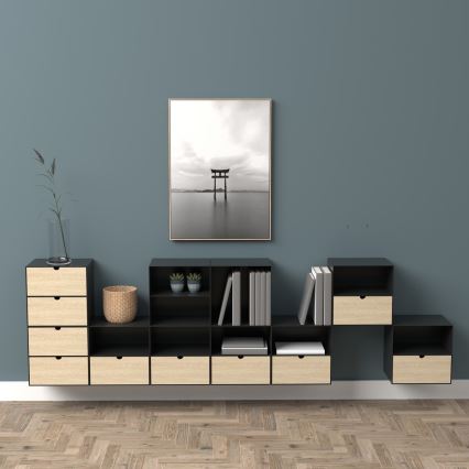 Yöpöytä seinäkiinnitysvaihtoehdolla BEKIM musta/bambu