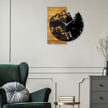 Seinäkello 56x58 cm 1xAA puu/metalli