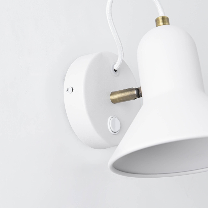 Seinäkohdevalaisin ASTAMA 1xE27/40W/230V valkoinen/messinki