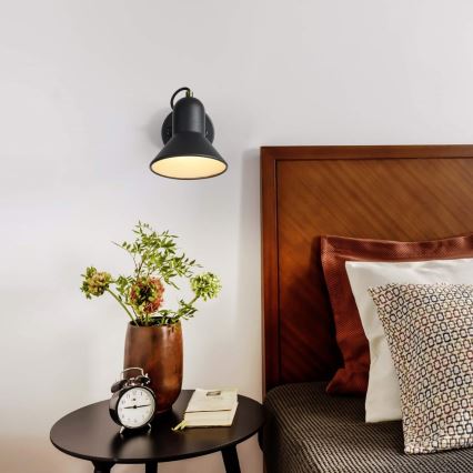 Seinäspotti ASTAMA 1xE27/40W/230V musta/messinki