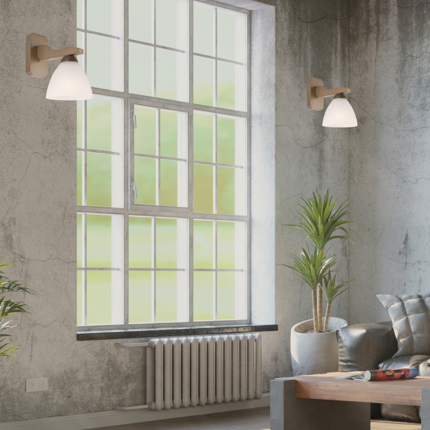 Seinävalaisin ADRIANO 1xE27/60W/230V pyökki