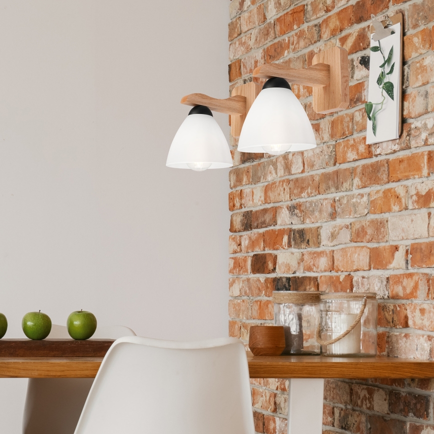 Seinävalaisin ADRIANO 1xE27/60W/230V tammi