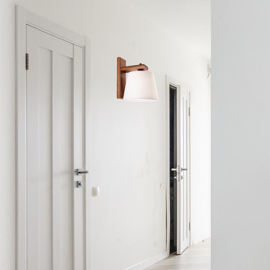 Seinävalaisin AIDA 1xE27/60W/230V tammi