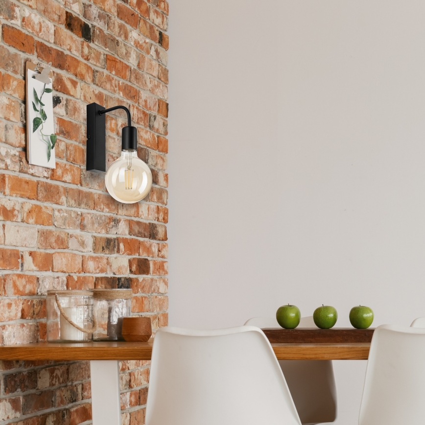 Seinävalaisin ASTRID 1xE27/60W/230V matta musta