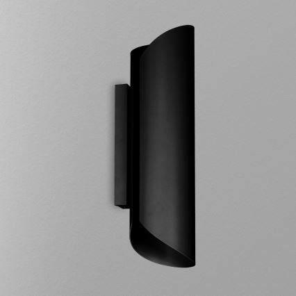 Seinävalaisin BARBOS 2xG9/8W/230V musta