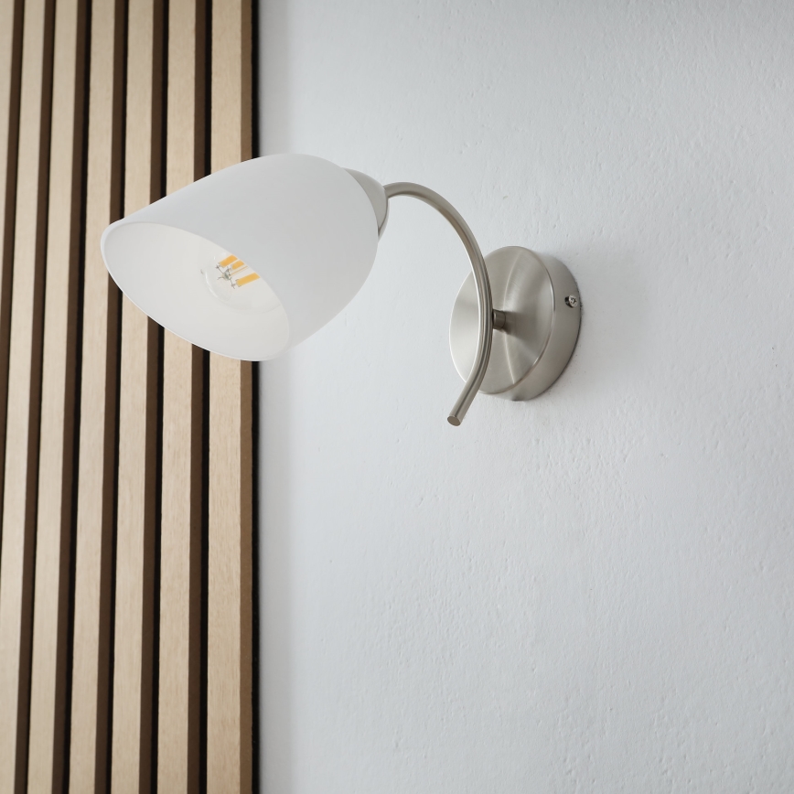 Seinävalaisin DONNA 1xE27/60W/230V nikkeli