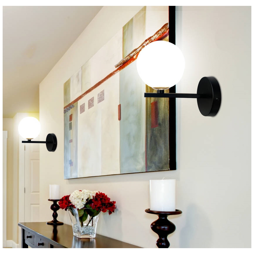 Seinävalaisin KAMA 1xG9/28W/230V musta