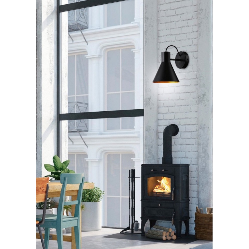 Seinävalaisin MORE 1xE27/40W/230V musta