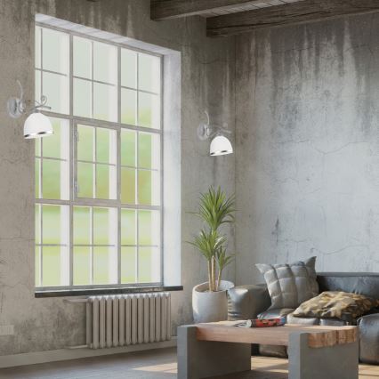 Seinävalaisin RETRO II 1xE27/60W/230V hopea