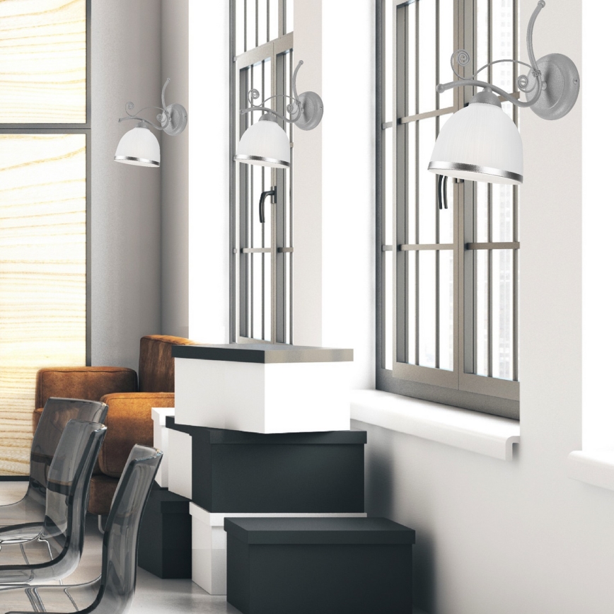 Seinävalaisin RETRO II 1xE27/60W/230V hopea