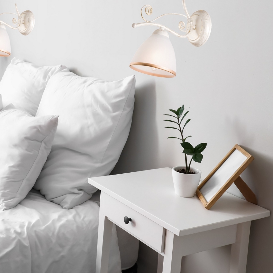 Seinävalaisin RETRO II 1xE27/60W/230V valkoinen patina