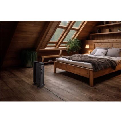 Sencor - 7-levyinen öljylämmitin 600/900/1500W/230V musta