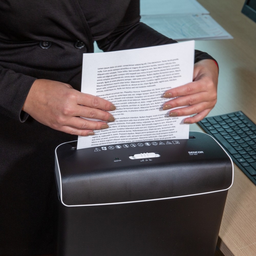 Sencor - Paperisilppuri A4, 7 l säiliö, 230V, musta