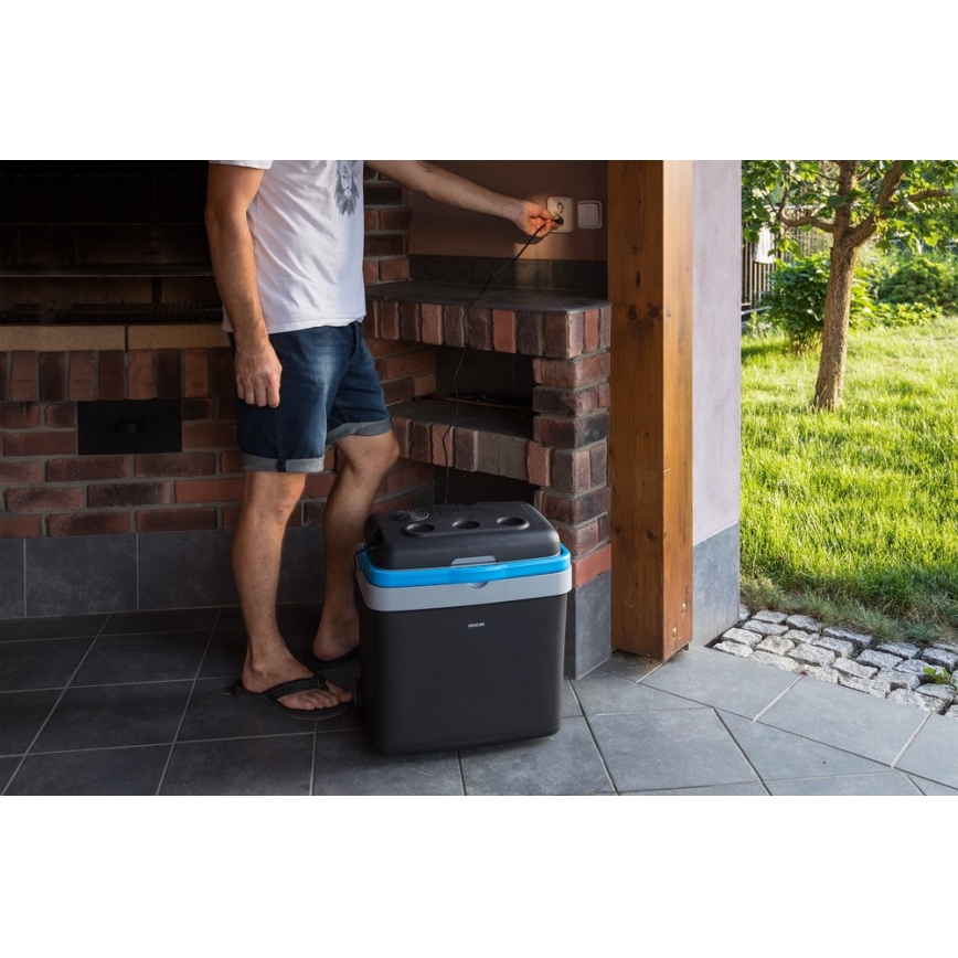 Sencor - Kannettava autojääkaappi 33 l 60W/12V/230V musta