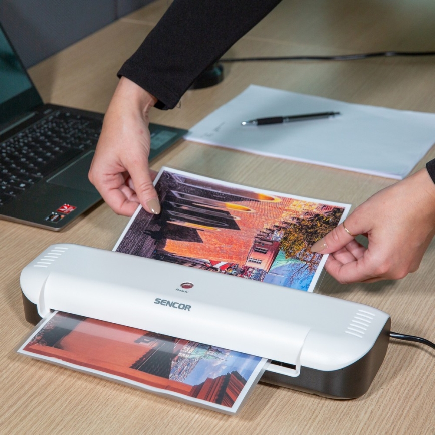 Sencor - Laminaattori A4 230V valkoinen/musta