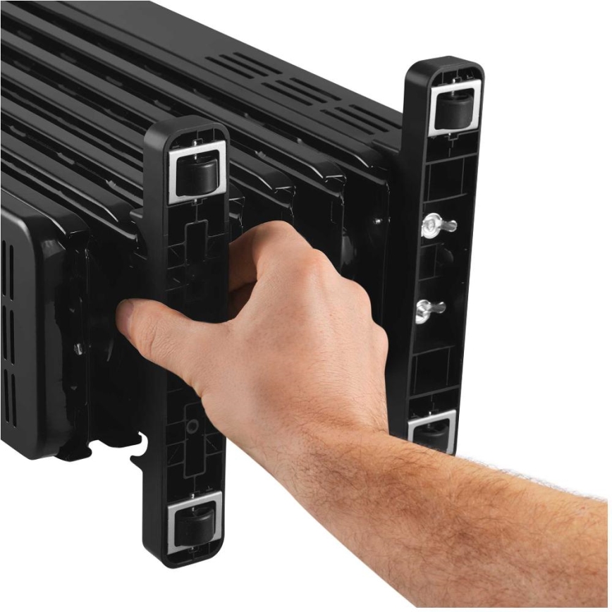 Sencor - öljytäytteinen 7-osainen lämpöpatteri 600/900/1500W/230V musta