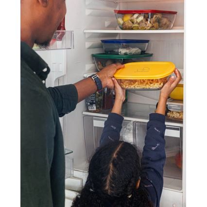 Setti 2 kpl lasisia PYREX-ruokasäilytysastioita 1,2/2,5 l