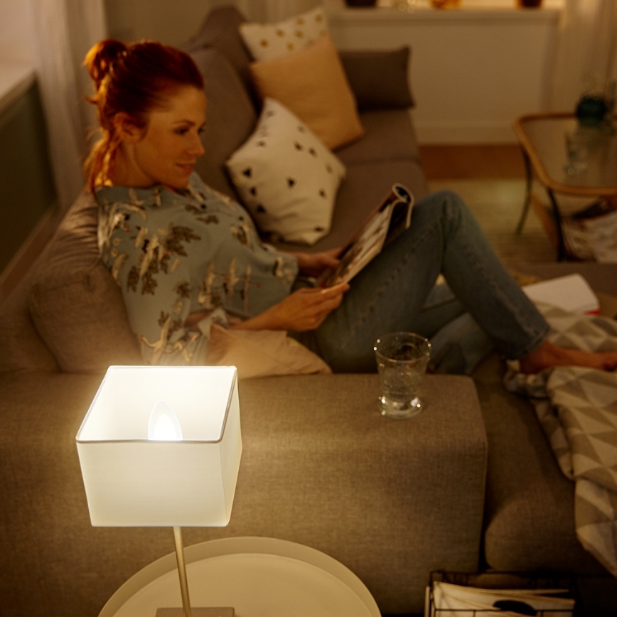 SETTI 2x Himmennettävä LED-polttimo Philips Hue WHITE E14/5,5W/230V 2700K