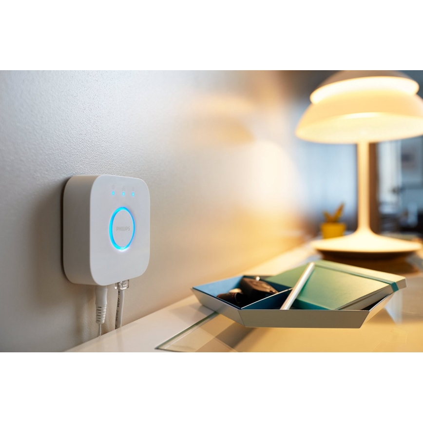 Setti 2x himmennettävää Philips Hue WHITE AMBIANCE GU10 LED-lamppua 4,2W/230V 2200-6500K + Hue Bridge