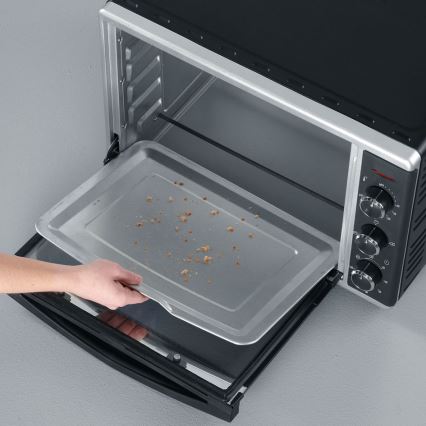 Severin TO 2058 - Tehokas 1800 W / 230 V kiertoilmauuni grillillä ja pizzakivellä, 42 l, musta