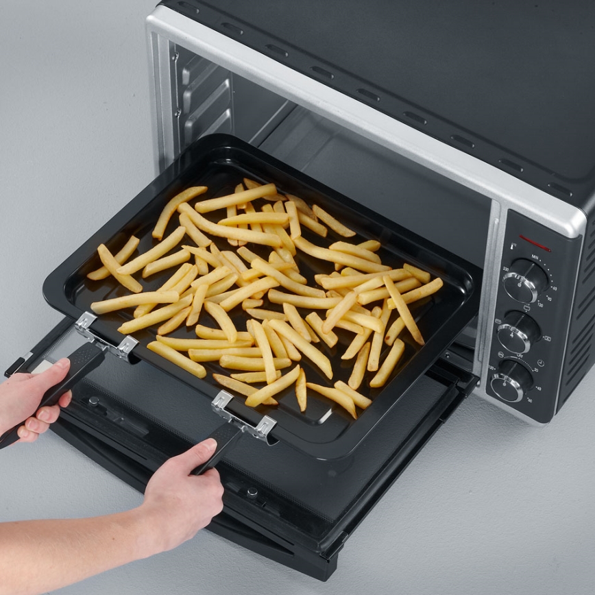 Severin TO 2058 - Tehokas 1800 W / 230 V kiertoilmauuni grillillä ja pizzakivellä, 42 l, musta