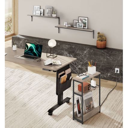 Sivupöytä ROD, sisäänrakennetulla pistorasialla ja USB-porteilla, ruskea/musta