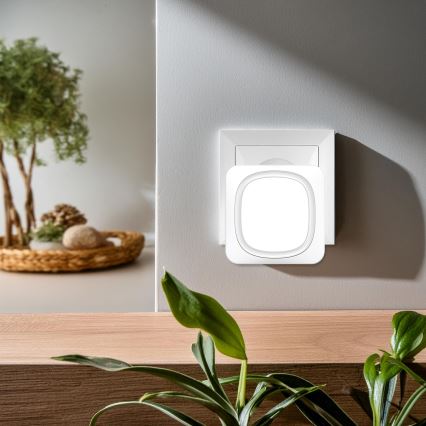 Langaton ovikello LED-valolla 230V/1xCR2032 IP56 valkoinen