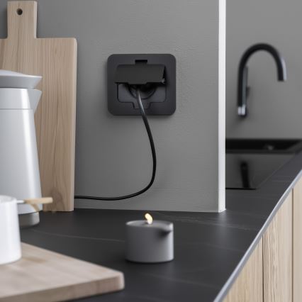 Ulkotila sisäänrakennettu lattia pistoke IP55 musta suorakulmainen