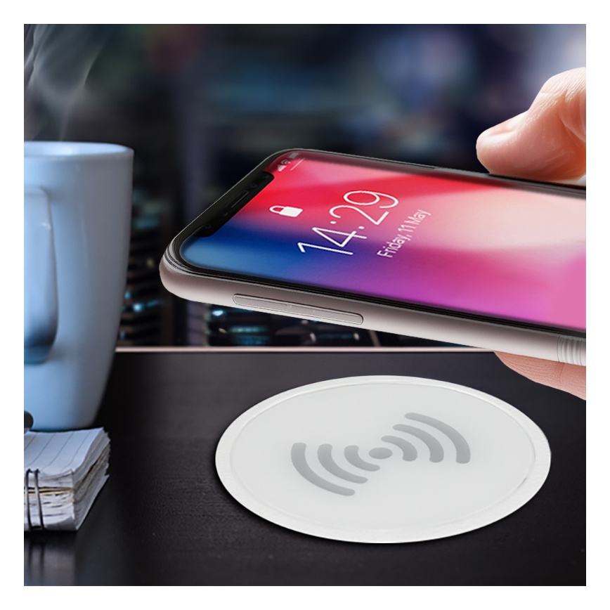 Sisäänrakennettu langaton laturi valkoinen