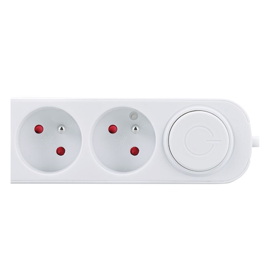 3-osainen jatkojohto kytkimellä, USB-A- ja USB-C-latauksella, 3 m