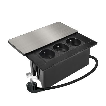 Uppoasennettava pistorasia 3Z