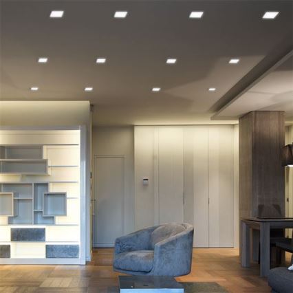 Uppoasennettava LED-kattovalaisin 12W/230V 3000/4000/6000K 17x17 cm valkoinen