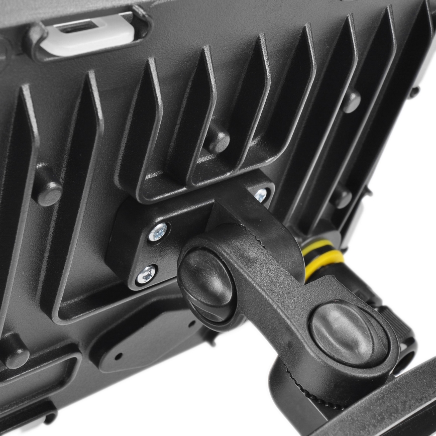 LED Ulkovalaisin LED/30W/230V 4000K IP65