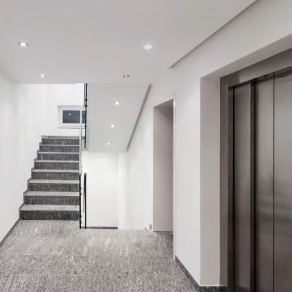 LED-hätävalaisin, upotettava alasvalo LED/1,5W/230V 1800 mAh