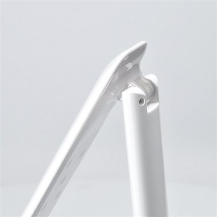 LED-pöytävalaisin himmennettävä LED-näytöllä / 6W / 230V