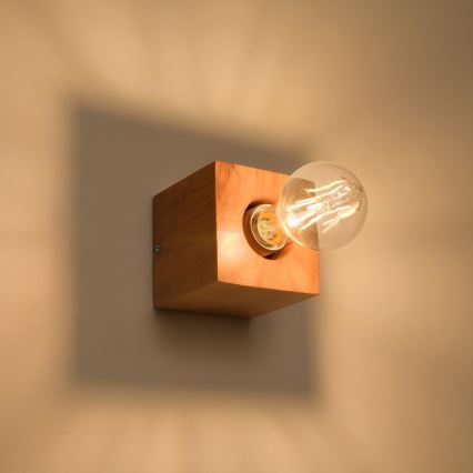 Seinävalaisin ABEL 1xE27/60W/230V pyökki