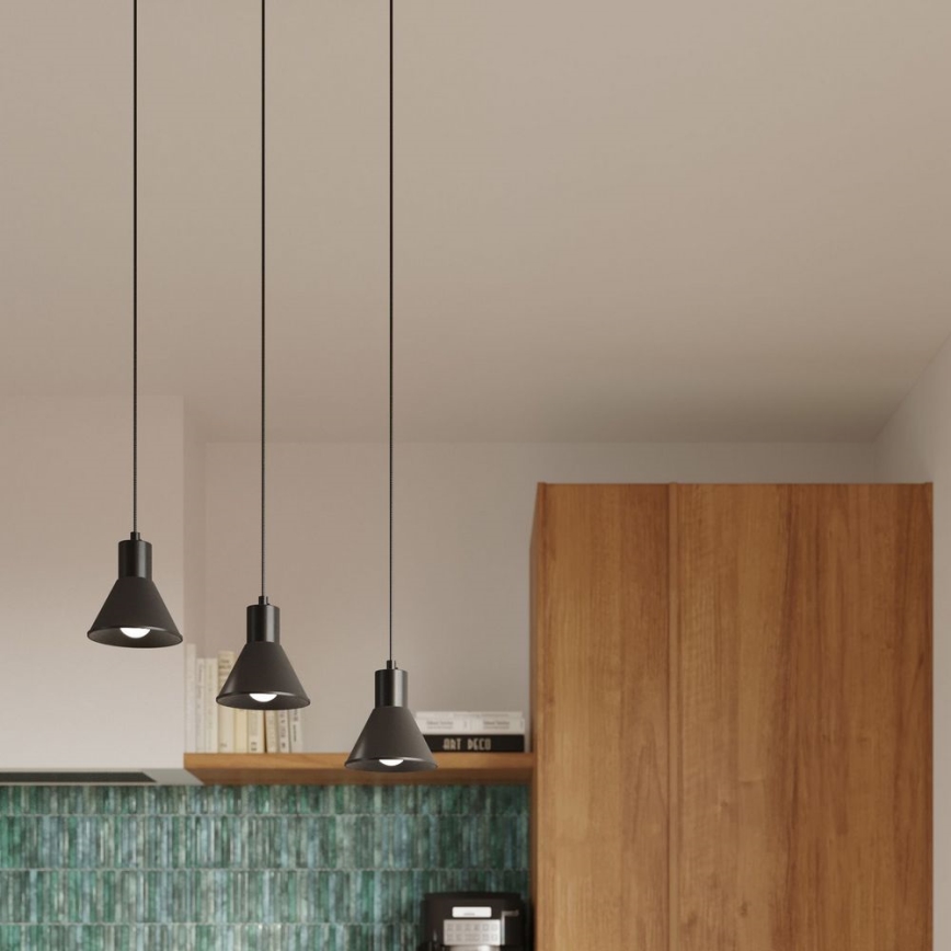 Kattokruunu johdossa TALEJA 1xE27/60W/230V musta