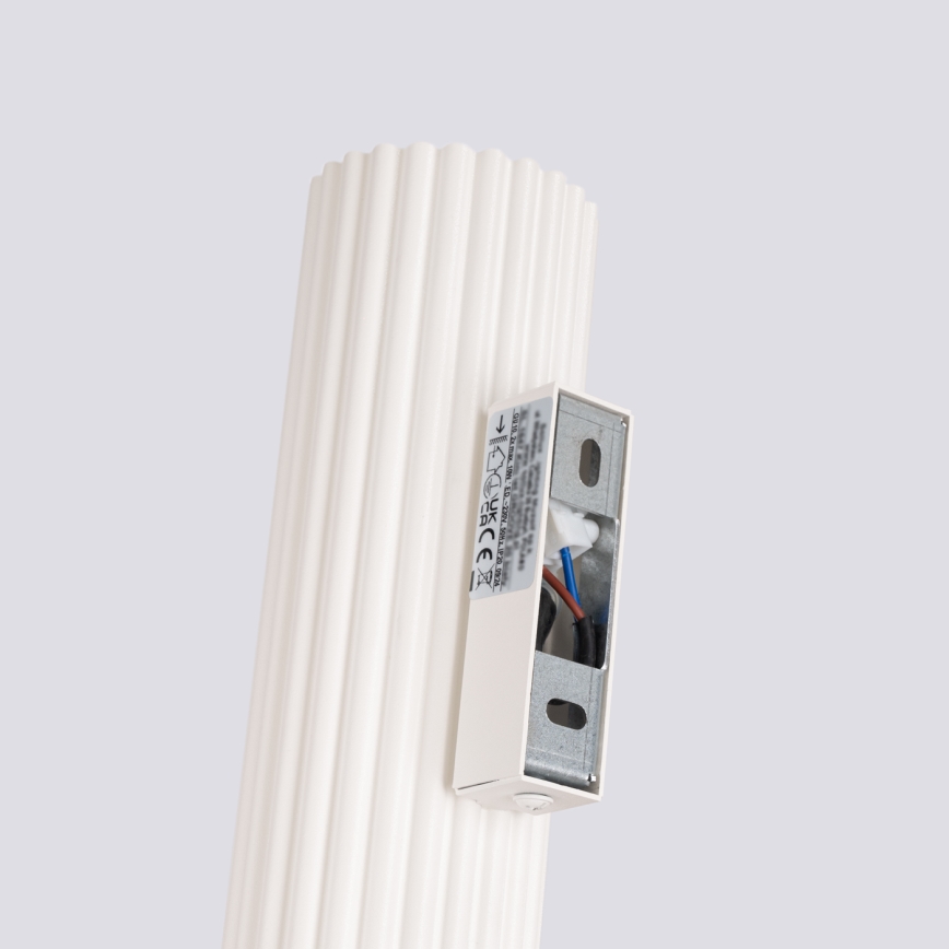 Seinävalaisin KARBON 2xGU10/10W/230V kerma