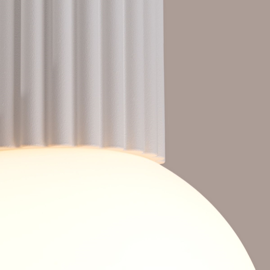 Kylpyhuoneen kattovalaisin HALO 1xG9/8W/230V halkaisija 12 cm IP44 valkoinen