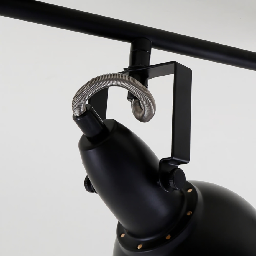 Spottivalaisin 3xE14/40W/230V musta