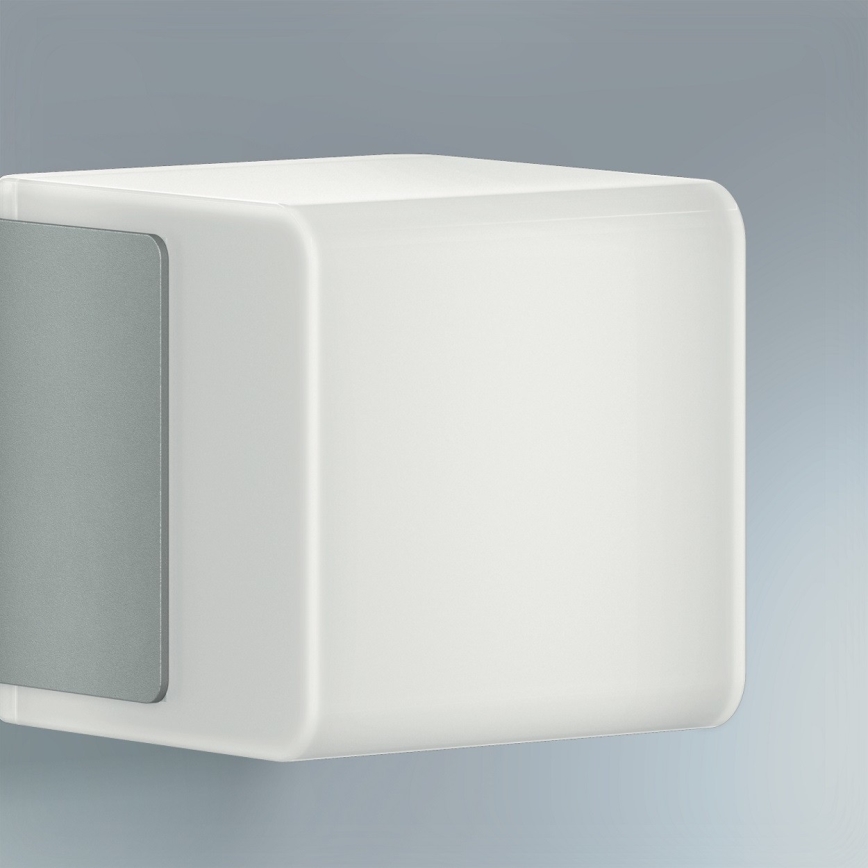 Steinel 055523 - LED-ulkovalaisin anturilla L 835 LED/9,5W/230V IP44 hopea