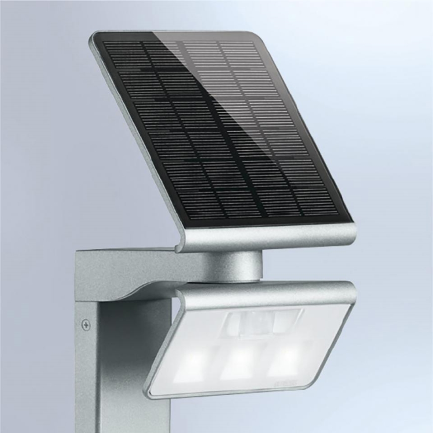 STEINEL 671211 - Aurinkokennolla toimiva LED-sensorivalaisin XSolar GL-S 0,5W/LED hopea IP44 2500 mAh