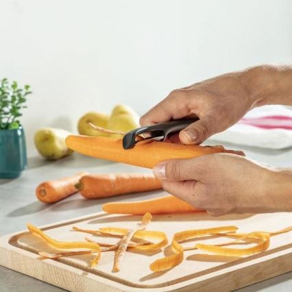 Tefal - Kuorimalaite COLORFOOD 17 cm musta