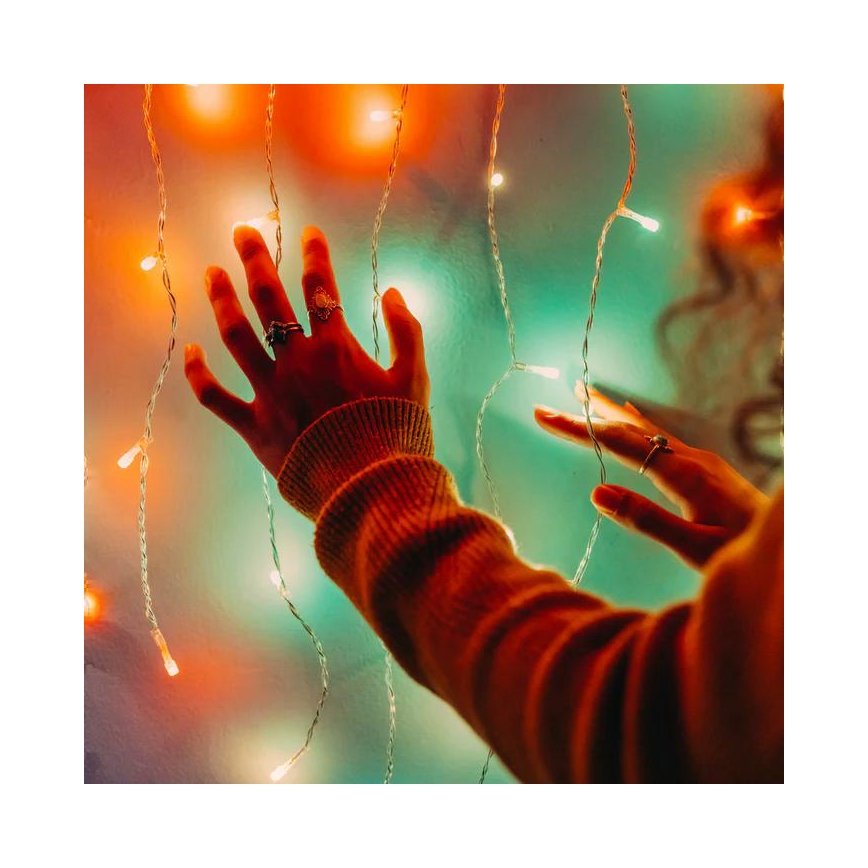 Twinkly - LED RGBW himmennettävä ulkokäyttöön tarkoitettu joulukoriste ICICLE 190xLED 11,5m IP44 Wi-Fi