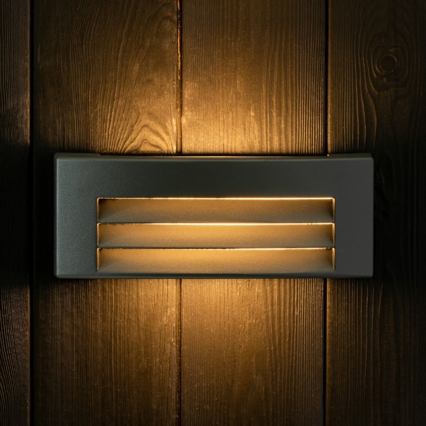 Ulkoseinävalaisin 1xE27/14W/230V IP54 musta