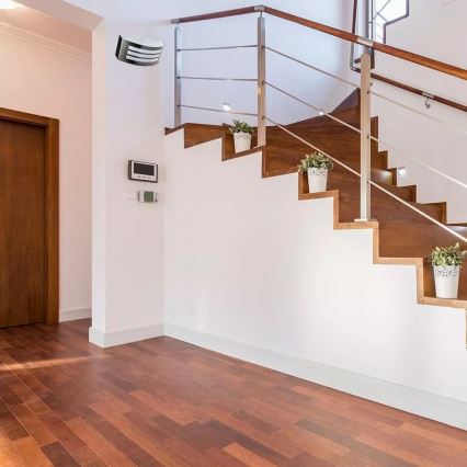 Ulkoseinävalaisin 1xE27/15W/230V IP44