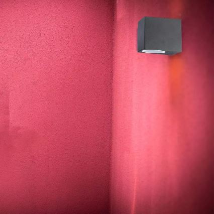 Ulkoseinävalaisin 1xGU10/35W/230V IP44